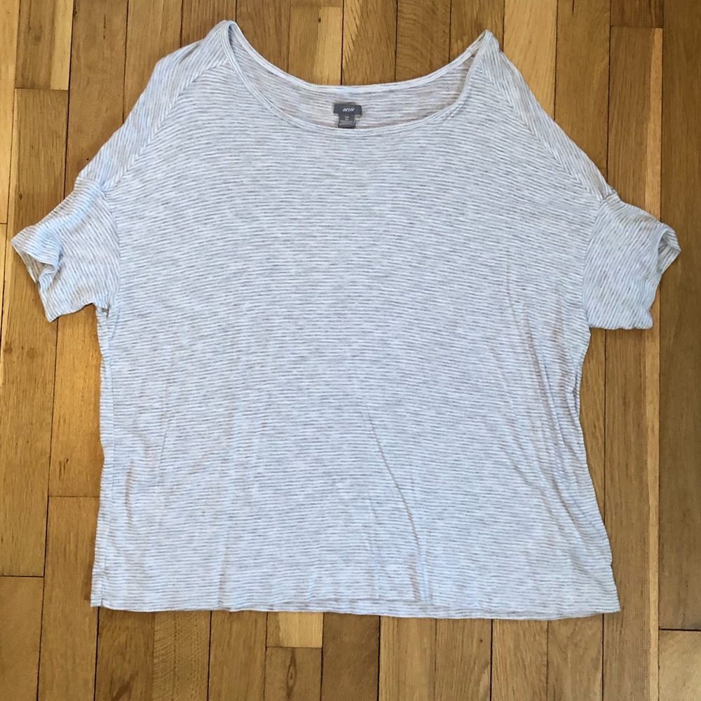 Aerie tee